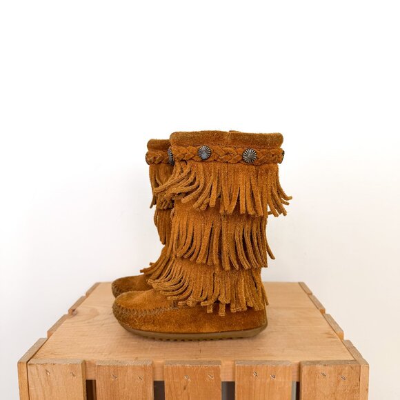 Vintage Minnetonka y2k Tall Tiered Fringed Moccasin Boots Kids Toddler Size 7 - Picture 3 of 8